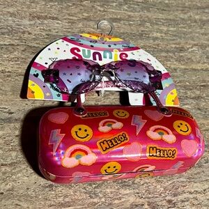 New Sunnies kids sunglasses with 100% UV protection and case